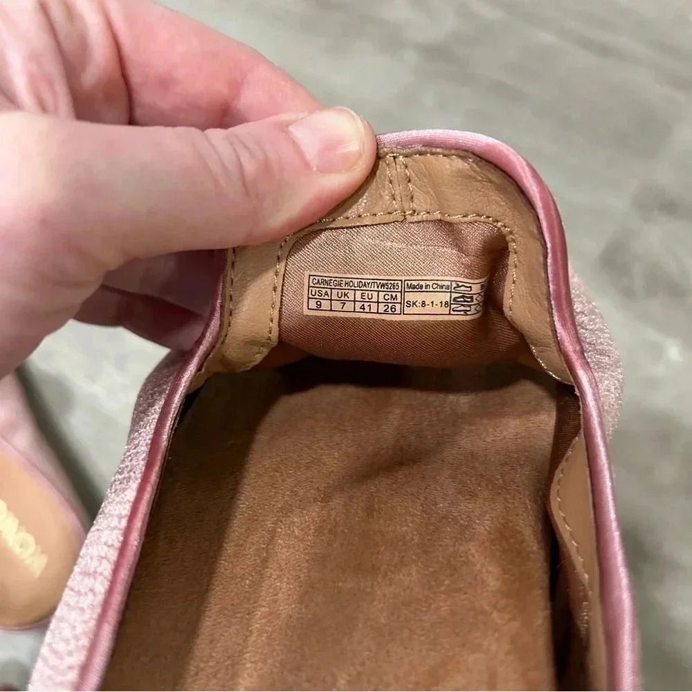 Vionic Pink Mules - Picture 6 of 6